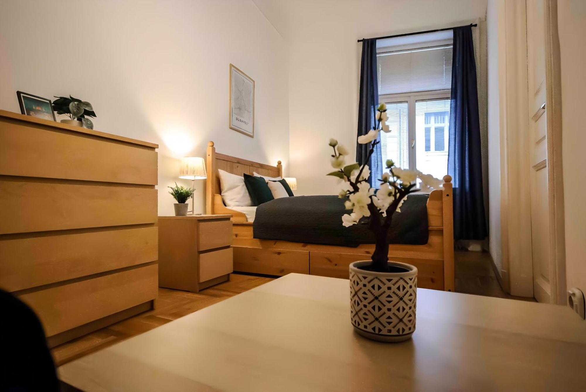 R171 Elitehost Raday Apartment Boedapest Buitenkant foto